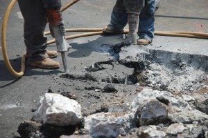 יום במשרד דוניצה תקשורת. מזיעים. עבודה קשה יח"צ